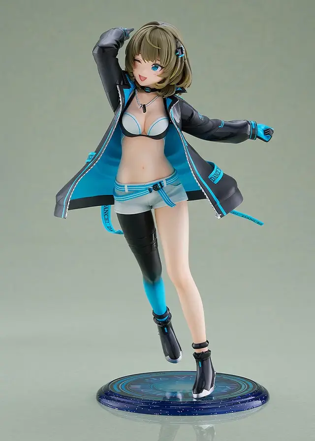 ジャケットの下には大胆なダンス衣装！『デレマス』より「高垣楓」1/7スケールフィギュアが予約受付開始ーブラックライトを当てることで青く発光