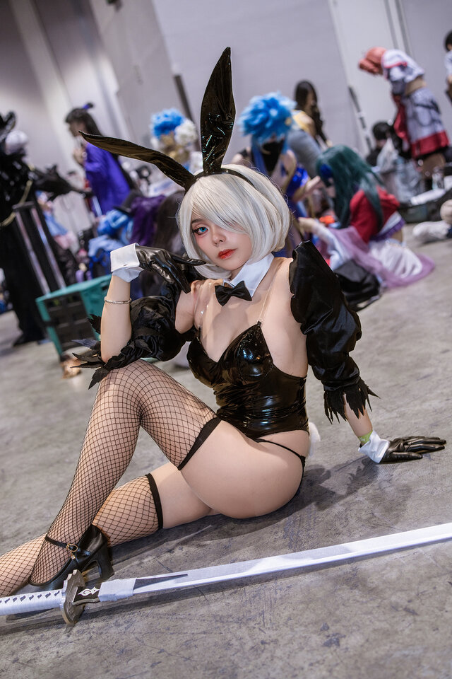 2B（バニーガールver.）『ニーア オートマタ』／HANA（Instagram：hana_hkcoser）