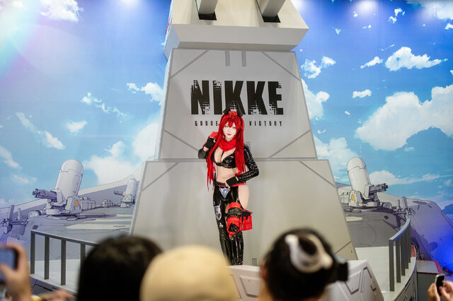 レッドフード『勝利の女神:NIKKE』／Yasal（X：@Yasal_170）