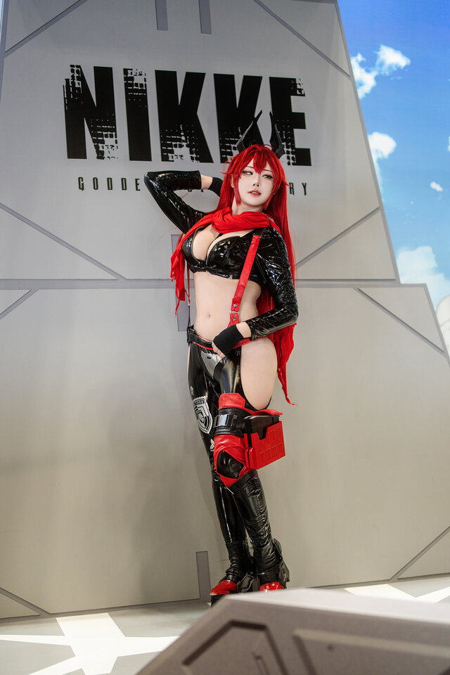 レッドフード『勝利の女神:NIKKE』／Yasal（X：@Yasal_170）