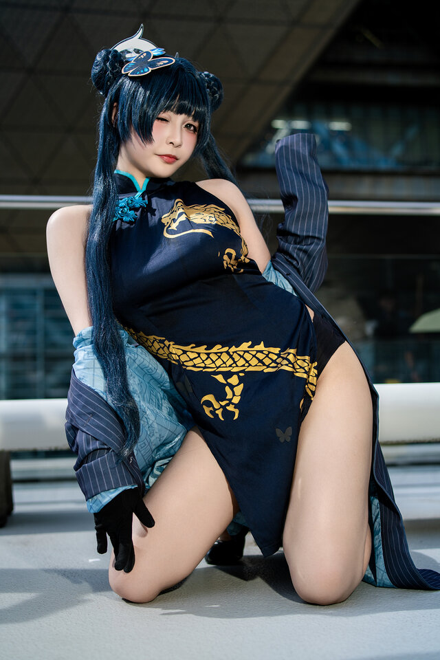 竜華キサキ『ブルーアーカイブ』／鶴葵（X：@tsuru_Cosplay）
