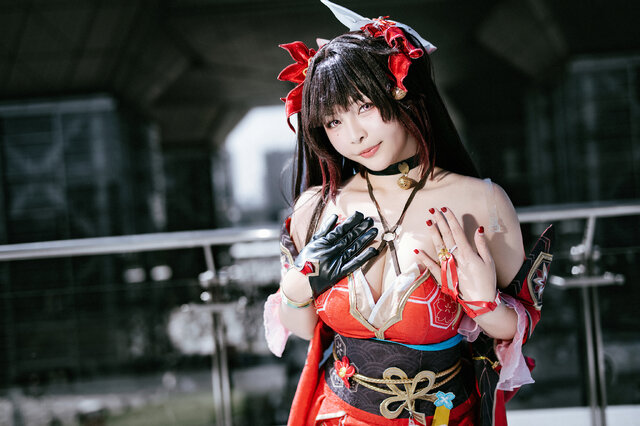 花火『崩壊：スターレイル』／鶴葵（X：@tsuru_Cosplay）