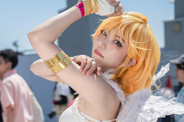 アナーキー・パンティ「パンティ&ストッキングwithガーターベルト」／美里千明（X：@misatoONline）