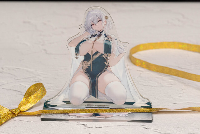 “遊び心”満載だ！『アズレン』8周年記念グッズが色々すごい…購入特典はアンカレッジの「つうほうシール」―10月5日まで予約受付中