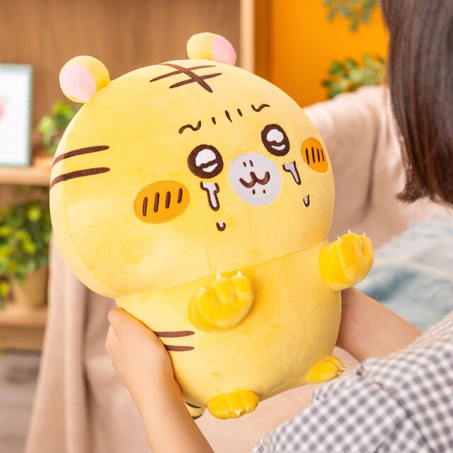 「ちいかわ」ナガノ氏が描く、「虎」のぬいぐるみくじが販売開始！泣いたり笑ったり、表情豊かな虎が必ず当たる