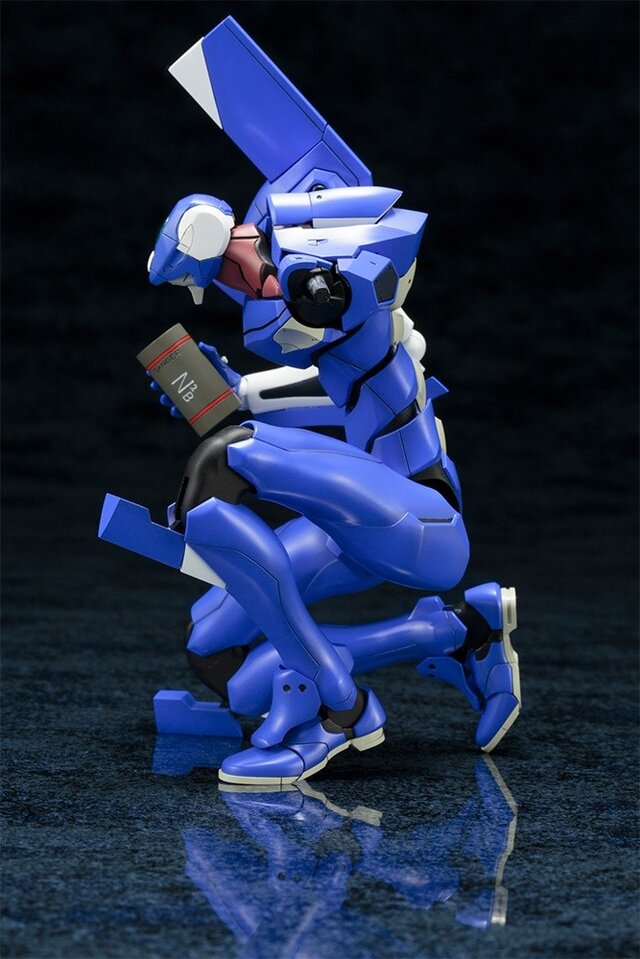 「エヴァ」TVシリーズより「零号機（改）」がプラモデル化！N2爆雷やロンギヌスの槍が付属し劇中シーンを再現可能