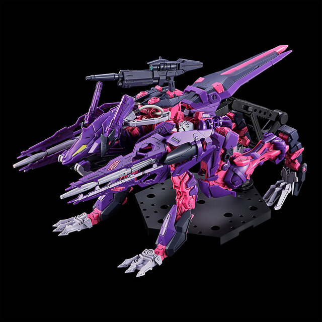 四足歩行形態「ブルートモード」にも変形！MGガンプラ「ガンダムアストレイミラージュフレーム セカンドイシュー」発表
