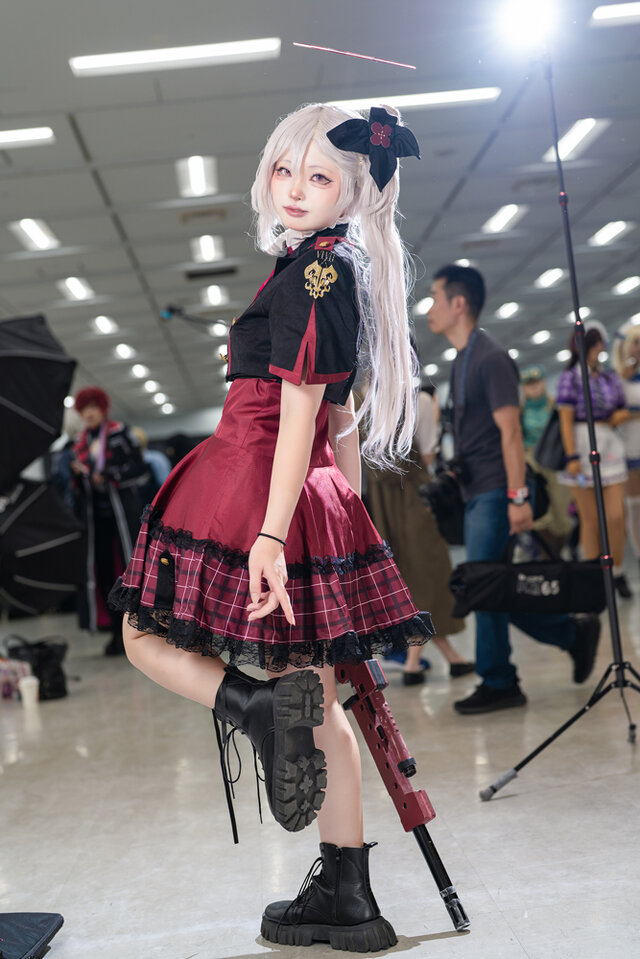 浅黄ムツキ『ブルーアーカイブ』／世界えるか（X：@Erukakundayo）