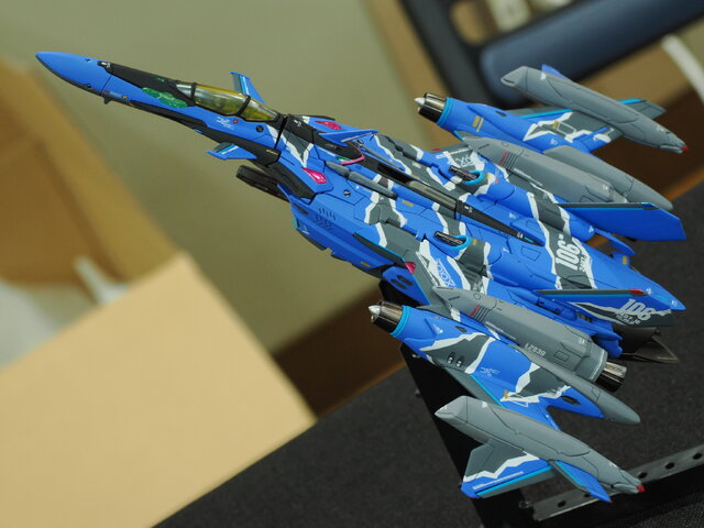 制作期間7年...！1/144スケールの特大「ガランシェール」があまりにデカ過ぎた！「NEXT MODELERS EXPO '25」フォトレポート【前編】