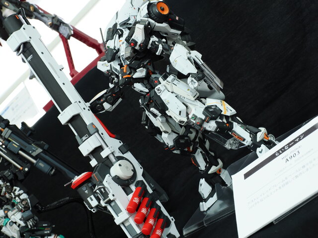 制作期間7年...！1/144スケールの特大「ガランシェール」があまりにデカ過ぎた！「NEXT MODELERS EXPO '25」フォトレポート【前編】