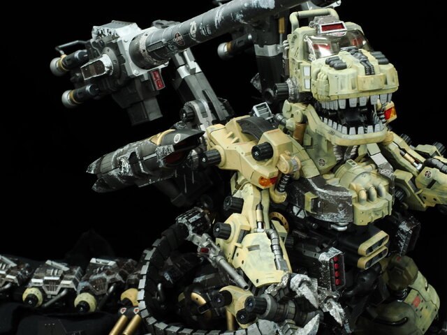 制作期間7年...！1/144スケールの特大「ガランシェール」があまりにデカ過ぎた！「NEXT MODELERS EXPO '25」フォトレポート【前編】