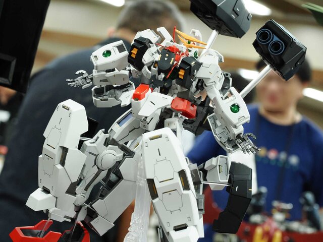 制作期間7年...！1/144スケールの特大「ガランシェール」があまりにデカ過ぎた！「NEXT MODELERS EXPO '25」フォトレポート【前編】