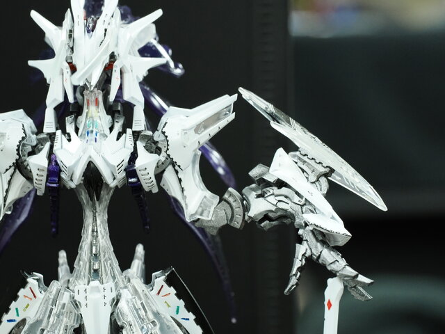 制作期間7年...！1/144スケールの特大「ガランシェール」があまりにデカ過ぎた！「NEXT MODELERS EXPO '25」フォトレポート【前編】