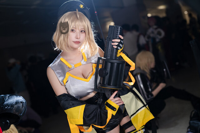 アニス『勝利の女神:NIKKE』／なぎしゃ（X：@nagisha___cos）