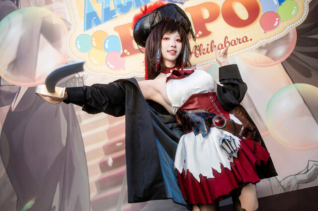 ロイヤル・フォーチュン『アズールレーン』／宮本桜（X：@sakuracyan_）