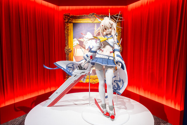 【コスプレ】『アズレン』8周年記念したお祭りが秋葉原で開催！指揮官を沸かせた美女コスプレイヤー、個性あふれる展示が最高すぎた【写真64枚】