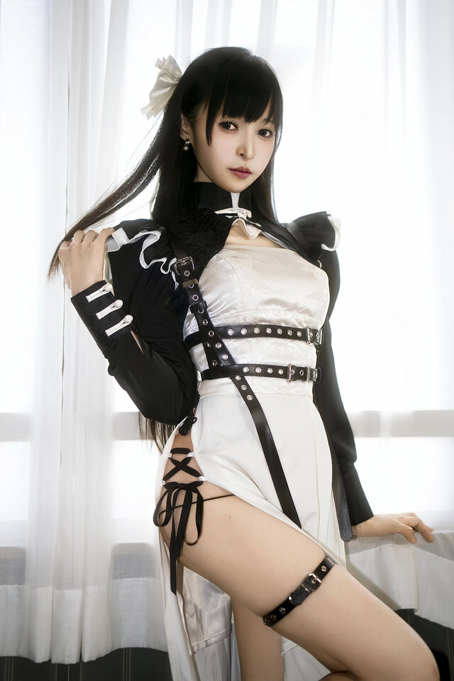まゆろん（X：@mayu_ronne）、衣装：Epetice（X：@epetice）、スタジオ：スイーツボックス（X：@StudioSweetsbox）