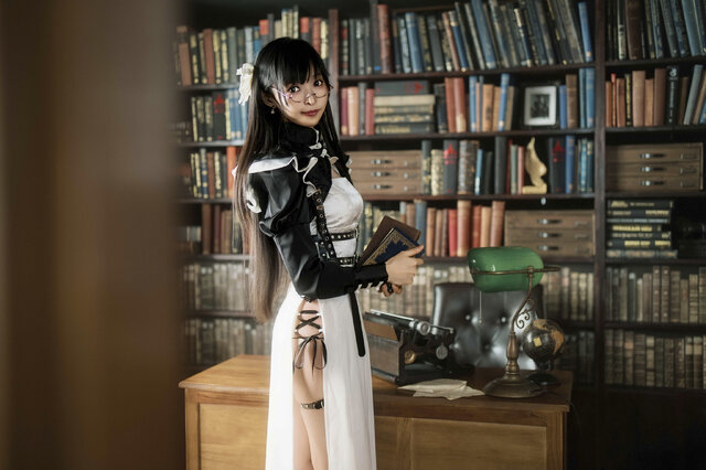 まゆろん（X：@mayu_ronne）、衣装：Epetice（X：@epetice）、スタジオ：スイーツボックス（X：@StudioSweetsbox）