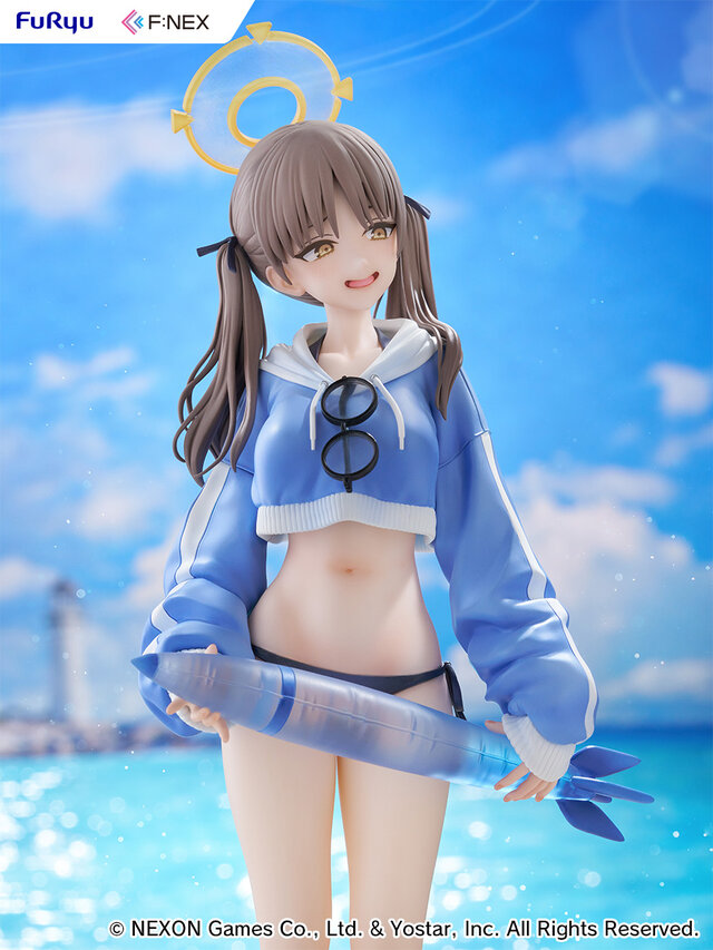 『ブルアカ』から「モエ(水着)」フィギュアが予約受付開始！リアルなシワ表現を施したジャケットなど、魅力を丹念に再現