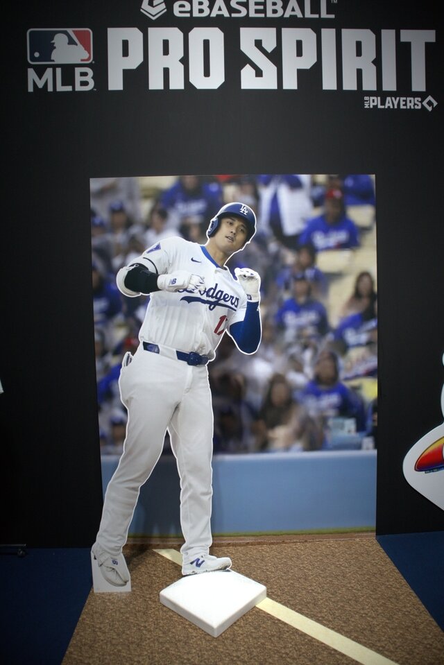 KONAMIブースに大谷翔平選手が降臨！？ 巨大ビジョン＆等身大パネルと記念撮影してみては【TGS2025】