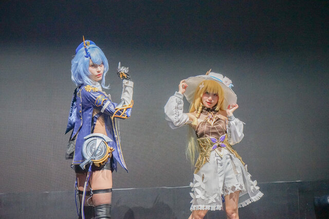 『デュエットナイトアビス』TGS2025は特大ジオラマ「煉火の典獄」が超豪華！試遊やコスプレなど盛りだくさんなブースレポートをお届け