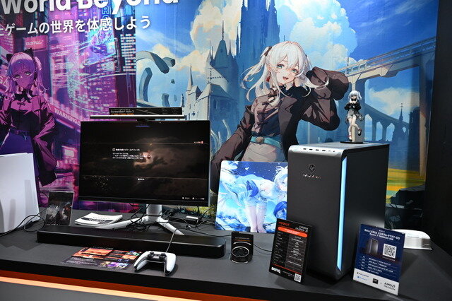 東京ゲームショウ 2025のBenQブースはゲームアートスタイルを鮮明に映し出す最新ゲーミングモニターが主役！猫麦とろろさんのスタイリッシュなパネルもお出迎え【TGS2025】