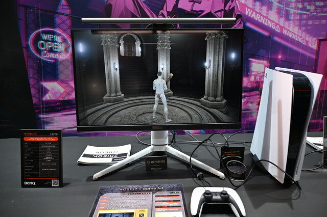 東京ゲームショウ 2025のBenQブースはゲームアートスタイルを鮮明に映し出す最新ゲーミングモニターが主役！猫麦とろろさんのスタイリッシュなパネルもお出迎え【TGS2025】
