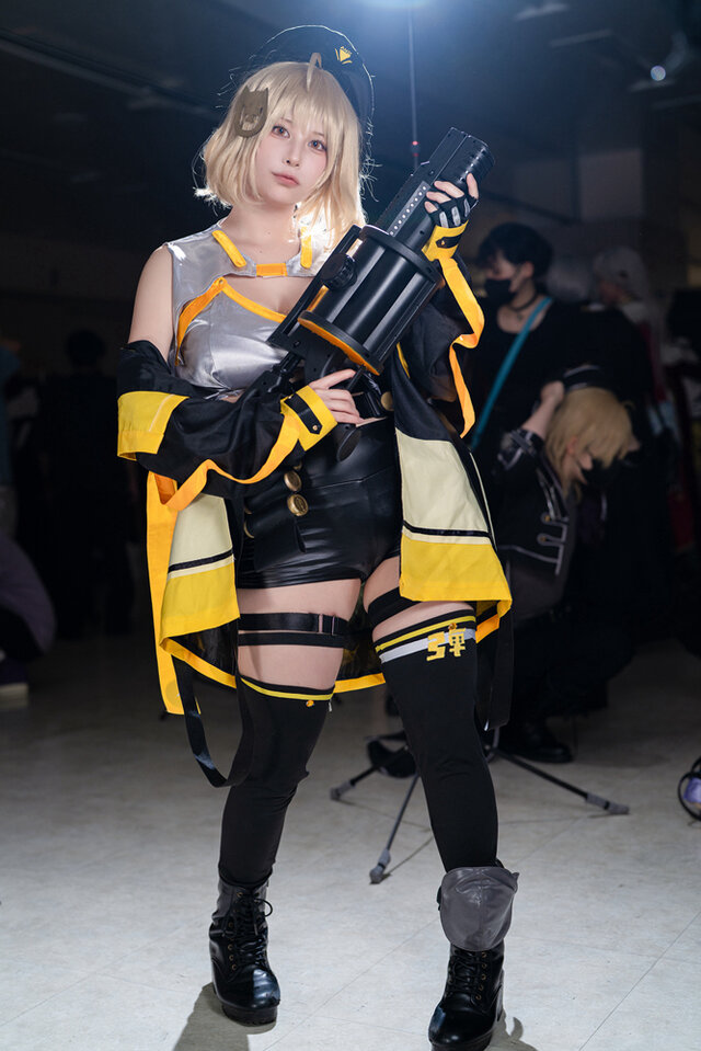 アニス『勝利の女神:NIKKE』／なぎしゃ（X：@nagisha___cos）
