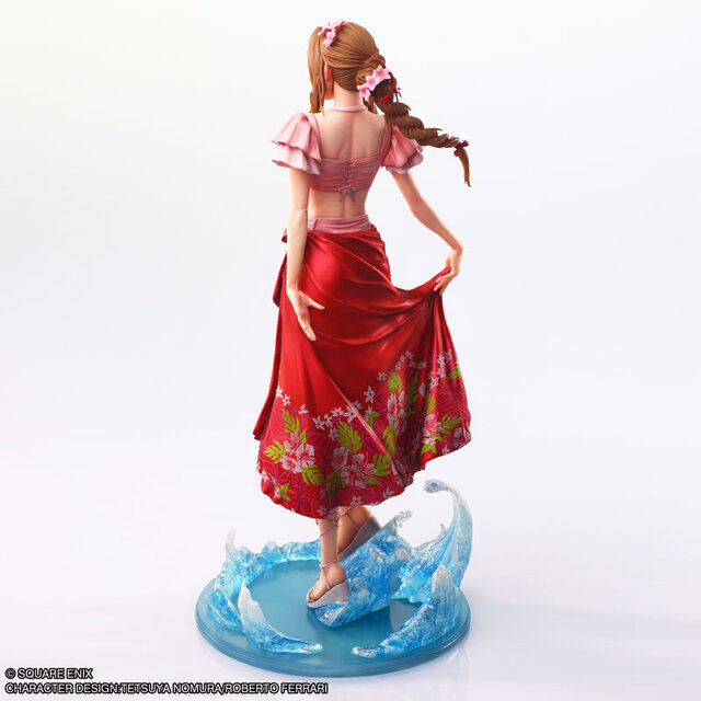 『FF7』パレオまとった水着エアリスが美しい…！可動するクラウドからティファまで、3人のフィギュアが予約受付中