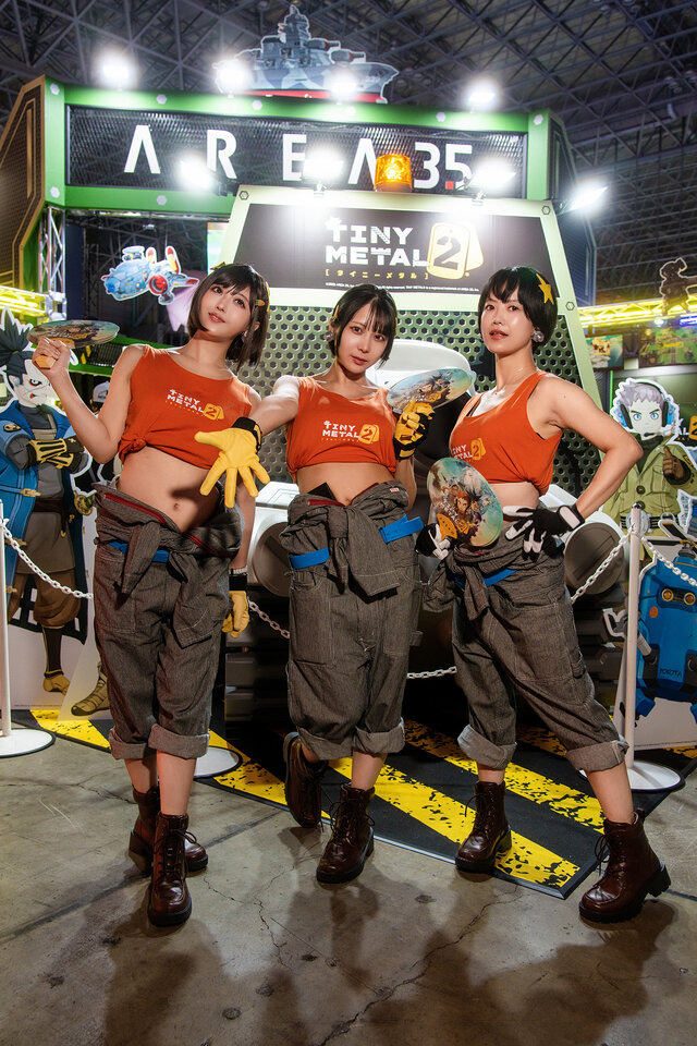 『TINY METAL』