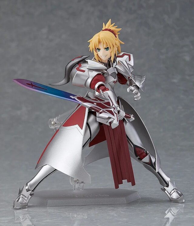 『Fate』シリーズより「セイバーオルタ」「“赤”のセイバー」の可動フィギュアが再販へ―艶やかな甲冑の光沢が映える