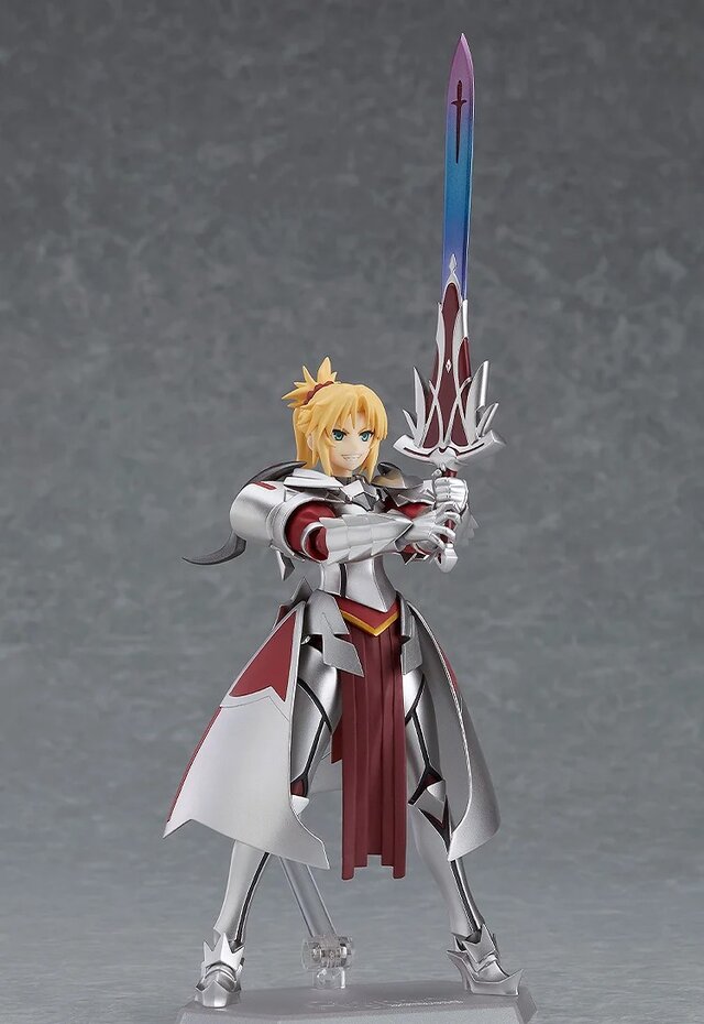 『Fate』シリーズより「セイバーオルタ」「“赤”のセイバー」の可動フィギュアが再販へ―艶やかな甲冑の光沢が映える