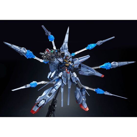 真紅に煌めく「サザビー」！“スペシャルコーティング”ガンプラ「シナンジュ」「プロヴィデンスガンダム」が10月13日11時より予約受付開始