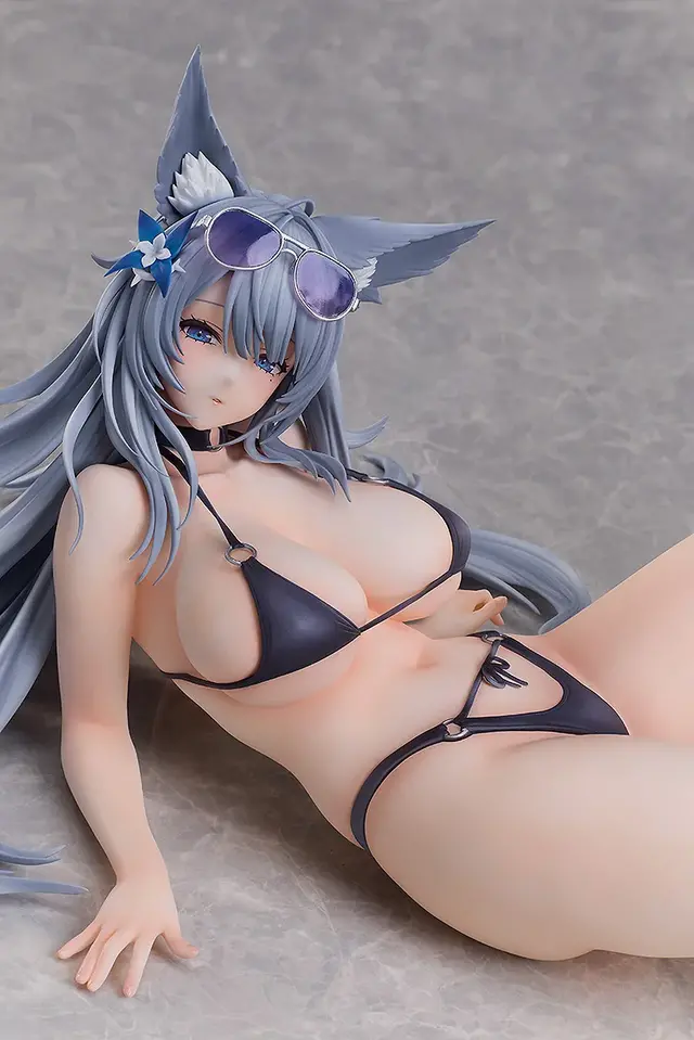 きわどい水着に寝そべるポーズが艶やか…『アズレン』より「信濃」が1/4スケールの大ボリュームで立体化
