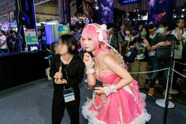 ドロシー『勝利の女神：NIKKE』／reo（X：@reo_cosplay）
