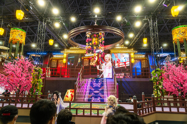 【コスプレ】中国ドラマのような美男美女が大集結！『逆水寒』ブースが豪華絢爛すぎて別世界だった【写真36枚】