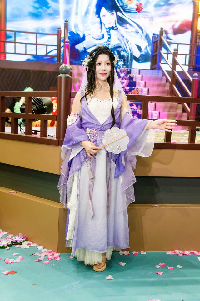 【コスプレ】中国ドラマのような美男美女が大集結！『逆水寒』ブースが豪華絢爛すぎて別世界だった【写真36枚】