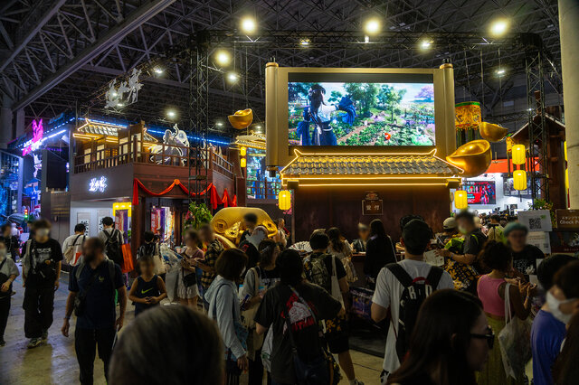 【コスプレ】中国ドラマのような美男美女が大集結！『逆水寒』ブースが豪華絢爛すぎて別世界だった【写真36枚】