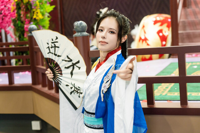 九灵／天海せな（X：@senanana_cos）