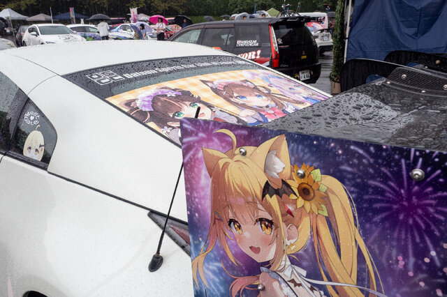 「あおぎり高校」に、Crazy Raccoon所属の人気VTuberまで！水もしたたる痛車まとめ【第九回 天下無双 東西最強痛車決戦 フォトレポ】