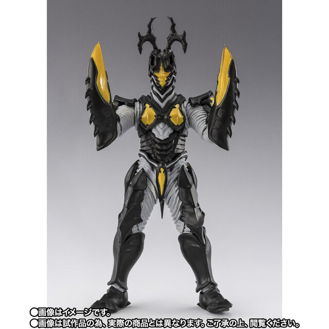 ウルトラマンサーガより「ハイパーゼットン（イマーゴ）」が立体化！飛行状態を再現できるパーツ一式も付属