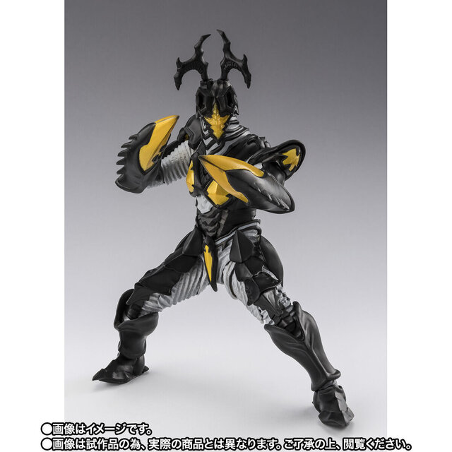 ウルトラマンサーガより「ハイパーゼットン（イマーゴ）」が立体化！飛行状態を再現できるパーツ一式も付属