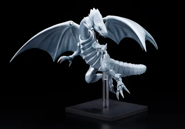 「遊戯王」より「青眼の白龍」が新ブランド「OSHI WORKS」で立体化！リーズナブルながらもハイクオリティ、専用台座にも注目