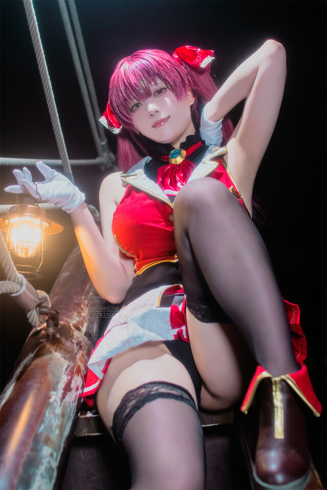 宝鐘マリン「ホロライブ」／るーみ（X：@love1loooomy）、撮影：まさる（X：@masaru_cos）