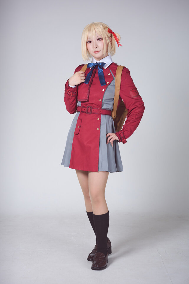 錦木千束「リコリス・リコイル」／中野べこ（X：@bacon1007cos2nd）、撮影：ダリ（X：@dali_cameko）