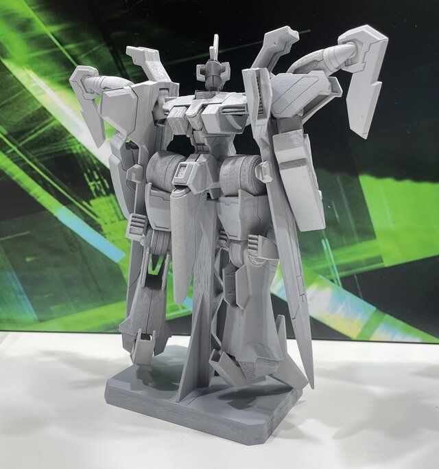 『スパロボOG』より「ハイペリオン」「ヒュッケバインMk-III トロンベ」が立体化！SMPとHGでそれぞれ展開