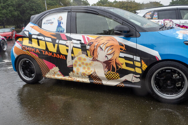 「アイマス」「ラブライブ」「バンドリ」の痛車が集結！キラキラした姿に注目【第九回 天下無双 東西最強痛車決戦 フォトレポ】