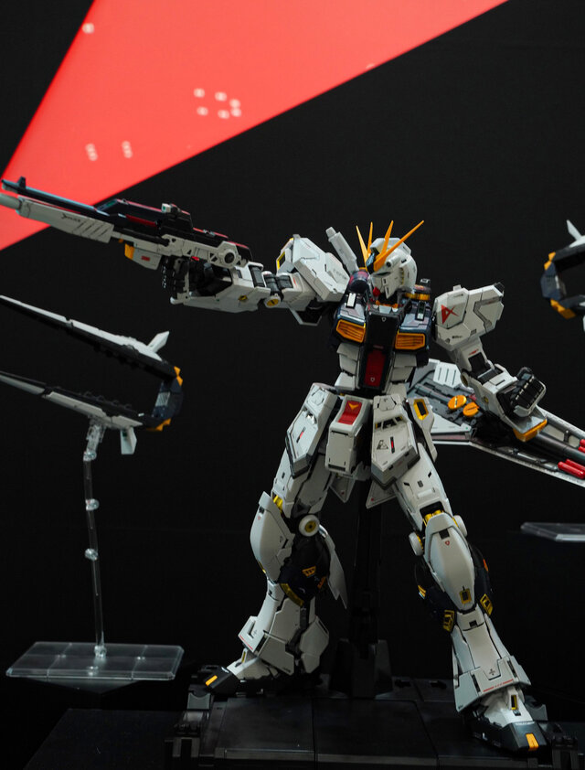 「PGU νガンダム」から「フルアーマーZZガンダム Ver.Ka」、「グスタフ・カール00型」まで、宇宙世紀を駆け抜けたMSの展示が熱い！【イベントレポート】