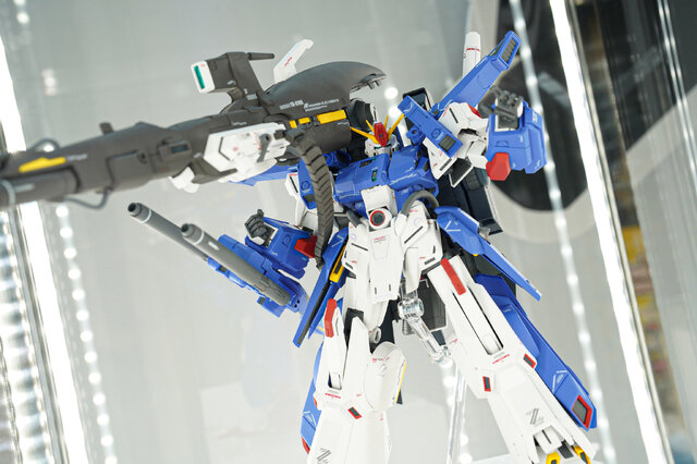 「PGU νガンダム」から「フルアーマーZZガンダム Ver.Ka」、「グスタフ・カール00型」まで、宇宙世紀を駆け抜けたMSの展示が熱い！【イベントレポート】