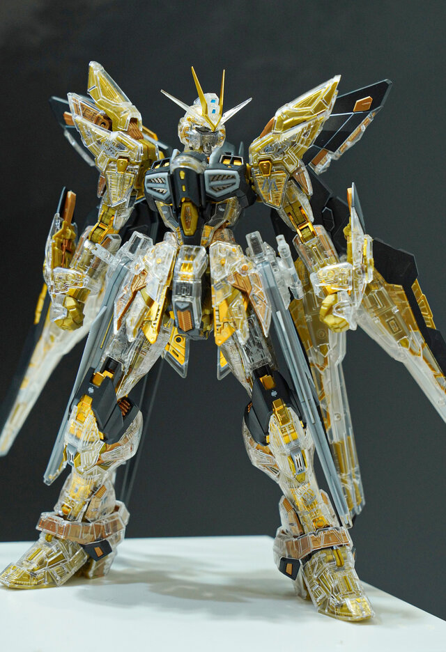 「HG ストフリ弐式」に「サンドロック改」、ガンダム45周年の「初音ミク×ダブルオーガンダム」フィギュアまで新作目白押し！【イベントレポート】